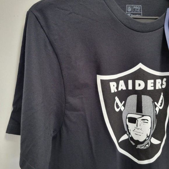 Las Vegas Raiders NFL Men's T Shirt Size S Black Cotton Crew Neck Football Tee - Picture 3 of 12